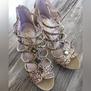 Vince Camuto Gold shiny jeweled size 6.5